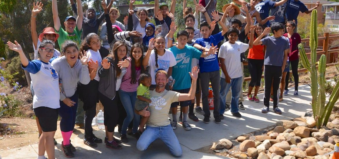 volunteer for the creek to bay cleanup in San Diego