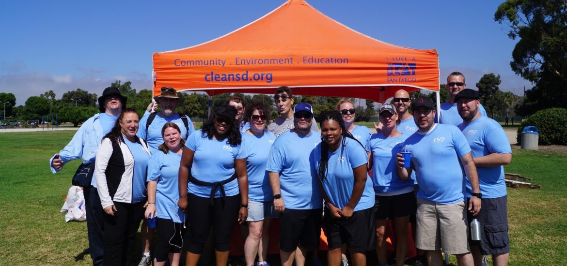 An eager group of Cox Communications employees ready to get started cleaning up De Anza Cove!
